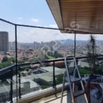 Estrutura metálica redes de protecao sacada
